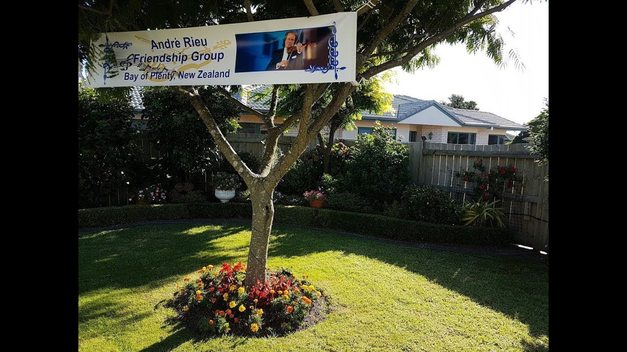 Feather Boa Garden Party in the New Zealand twilight...