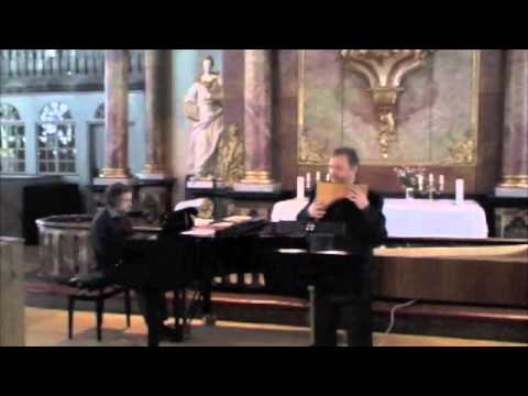 nailen Adagio in G-major by G. F. Händel / Adagio aus der Flötensonate in G-Dur von GF Händel.