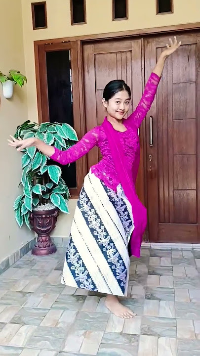#jaipong #dance #kebaya #jaiponganak #beranda #dancer #jawabarat #sunda #jaipongsunda #jaipongviral