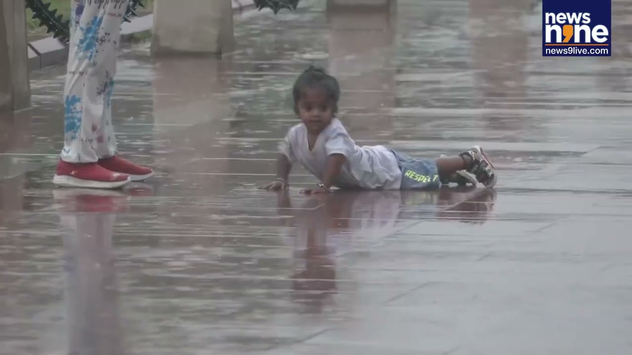 Monsoon 2025 | Rain Lashes Delhi, Brings Respite From Heat | News9
