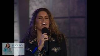 LUCERO canta el NÚMERO 1