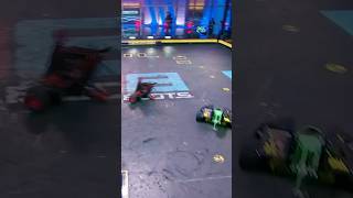 Intence battlebots battle #battle#battlebots #bot #highlights #fouryou #usa#robots#robot#funnyvideo