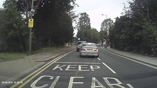 Bmw overtaking learner .. idiot drivers uk