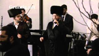 Helfgot & Lipa Sing Shehechiyanu chords
