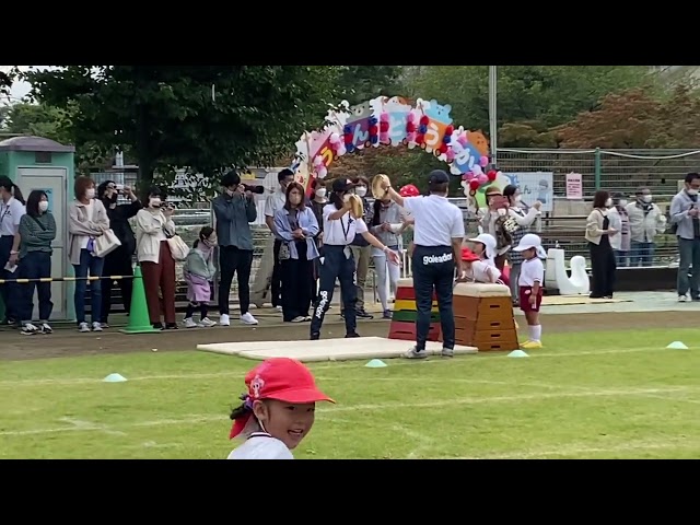 高いところからジャンプ