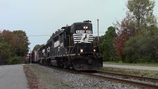 Conrail CA-51 With Cars For Storage Profile