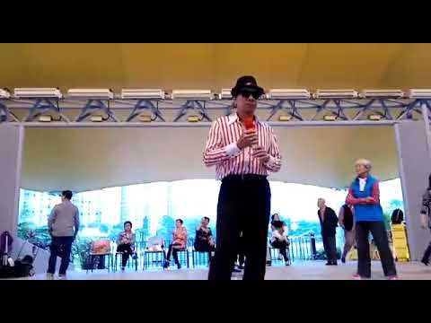 旺角羅文表演嘉賓 情歌王子Simon演唱（聽風的歌）