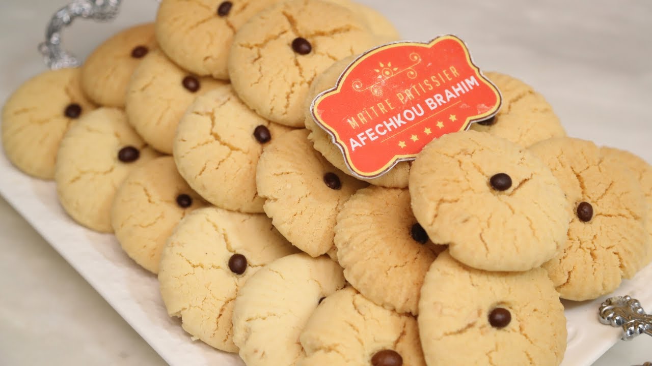 الغريبة البهلة غريبة واشمن غريبة معلكة او مقرمشة 👌 ماكتهرس ماكتفتت سهلة وسريعة لي ذاقها مايشعبش منها