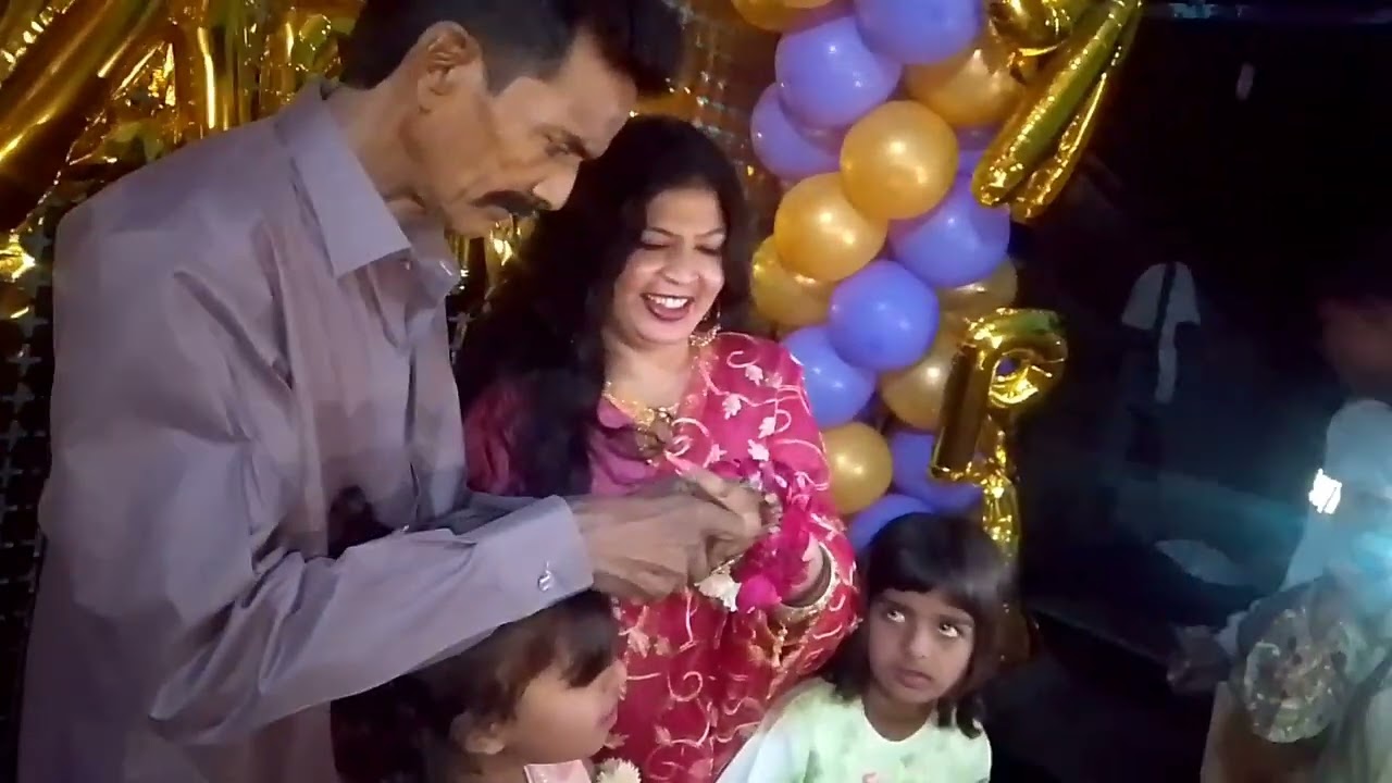 Shazia ki anniversary pe gayi