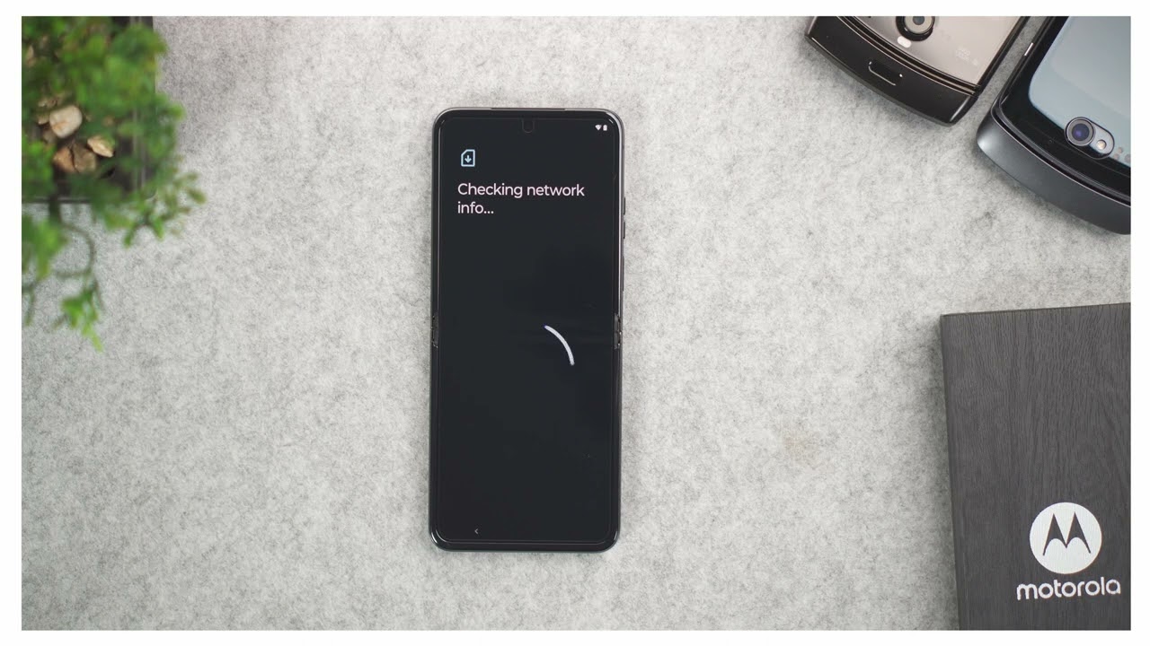 eSIM & SIM card - motorola razr 50| Motorola Support UK