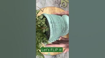 Got an old planter? Let’s flip it! #upcycle #diyhomedecor #thriftflips