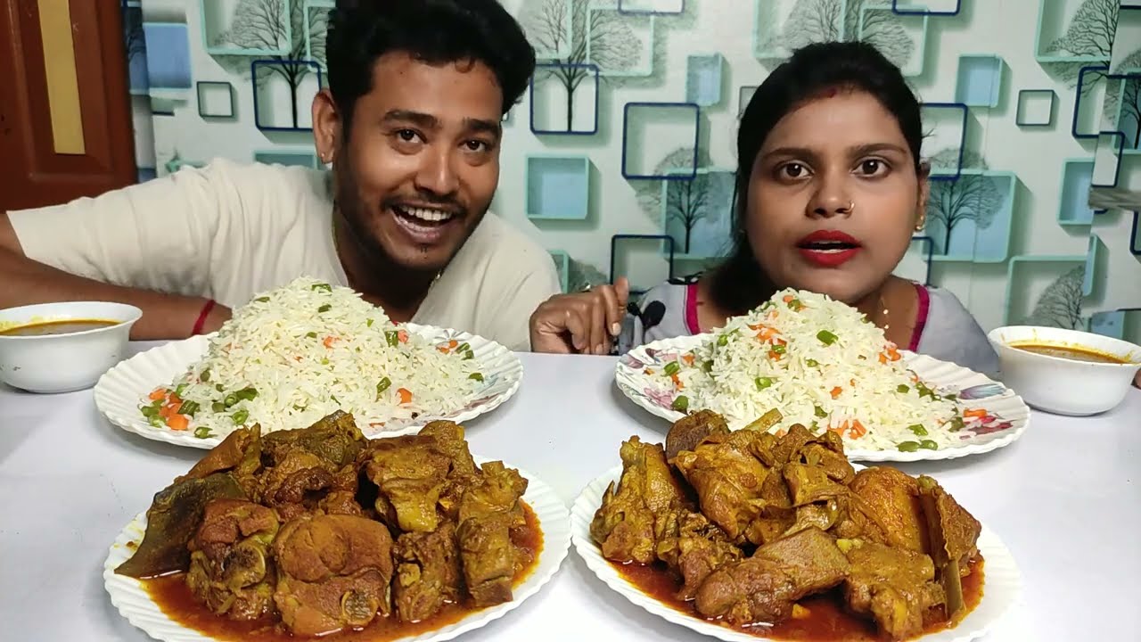 ইউটিউবে প্রথমবার ১ কেজি খাসির মাংস দিয়ে ফ্রাইড রাইস খেলাম, Mutton curry fried rice