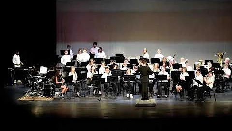 Elida 7th Grade Band performs at 2022 Christmas Co...