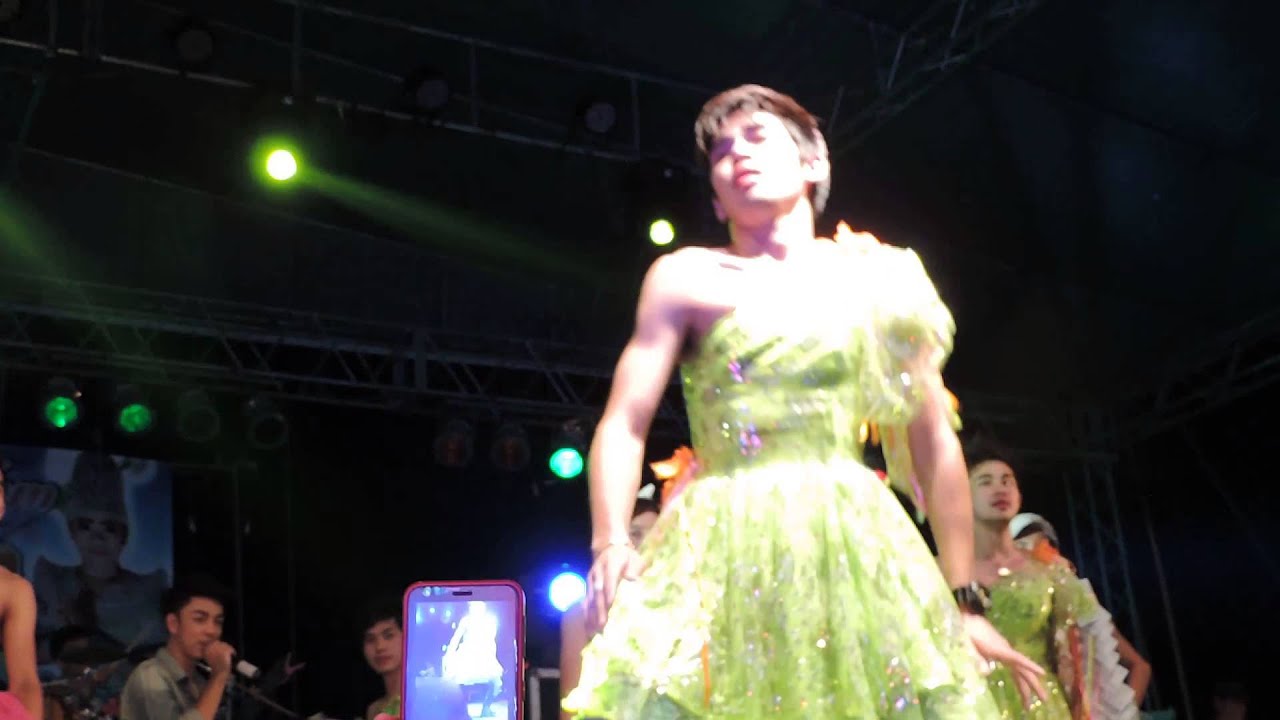 หนุ่มๆสาวบาวโพธิ์...งานบวชนาคแชมป์