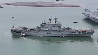 Nave Garibaldi leaves Taranto: new life in Indonesia, Turco criticizes the transfer