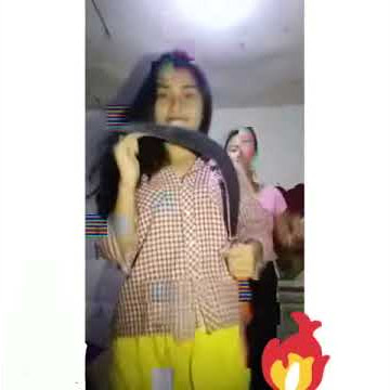 Tik tok cewe bawa celurit