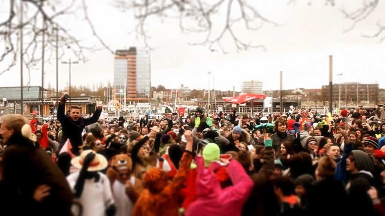 Harlem Shake Flashmob - 02.03.2013 - Hauptbahnhof, Kiel