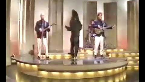 Dead Or Alive - In Too Deep (Terry Wogan Show) (1985)
