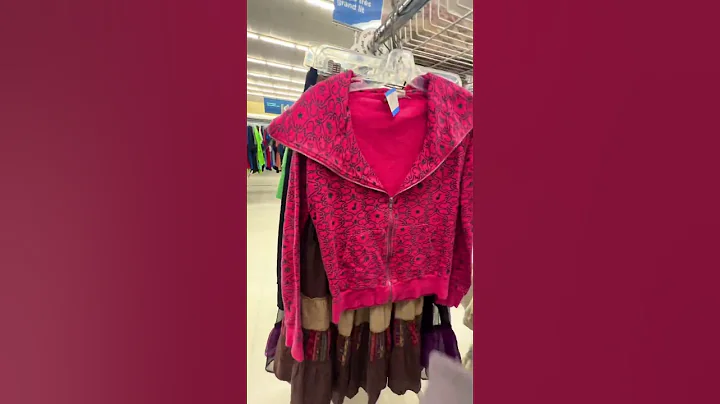 #alt #emo #fashion #mcbling #thrift #vintage #y2k #scene #goodwill #furboots