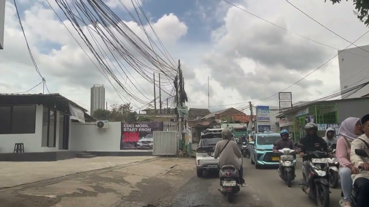 Kota Tangerang Selatan. Jalan Raden Patah (#1). Kota Tangerang Selatan, Februari 2026. Salaam.
