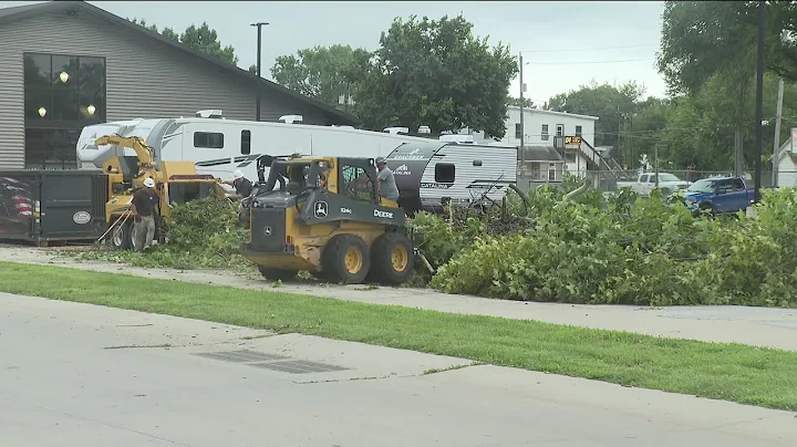 Overnight storms damage trees, tents at Iowa State Fairgrounds