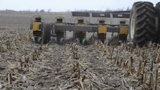 R&R Ag Services (Strip-Till Soil Warrior 2017)