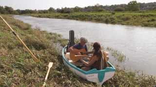 Download Lagu Bob Hillary \u0026 the Massive Mellow feat Carrie Tree - EASY AS IT GOES MP3