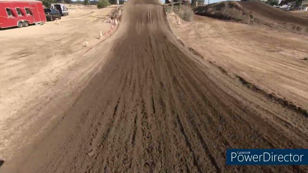 Riverfront OTHG 52 Intermediate, Moto 1