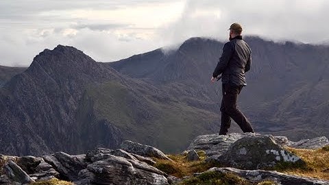Mountain Summit Camping in Snowdonia | Pen yr Ole Wen
