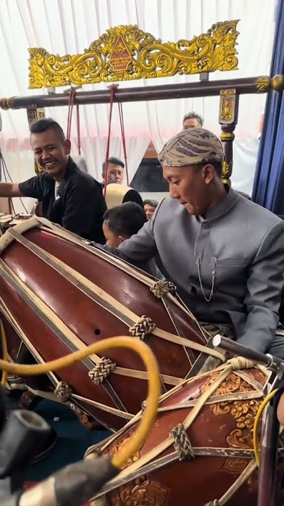 IKI  BOLENG KAUL DI ACARA HAJATAN NYA SENDIRI || FEAT RUSDY OYAG #pgh3 #rusdyoyag #kendangjaipong