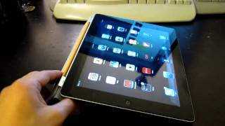 iPad 2 - Smart Cover Hands-on Review