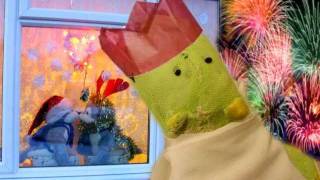 A Crazyhippo93 Christmas - 2011. Seal That Mistletoe Kiss