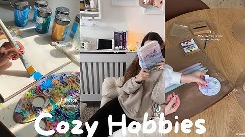 Cozy hobbies to do instead of doomscrolling 🎨📵