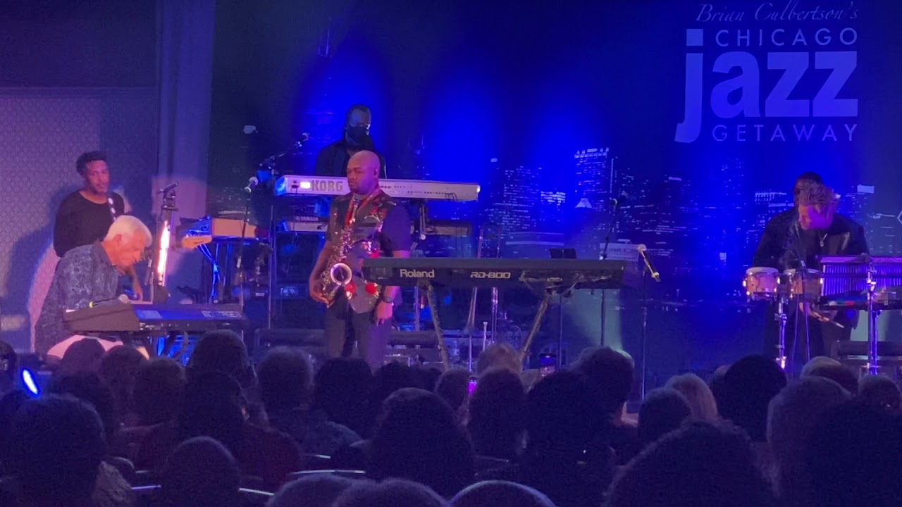 Brian Culbertson introducing David Benoit at The Chicago Jazz Getaway