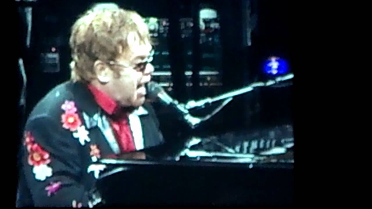 Elton John "Philadelphia Freedom" SPAC 9/4/11 YouTube