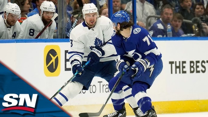 Justin Holl's perseverance pays off with extension from Maple Leafs