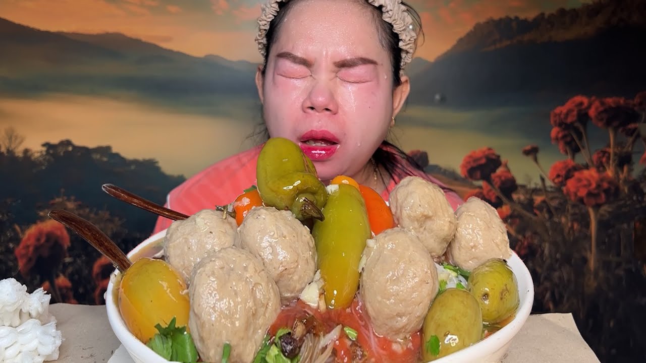Pedas Berutal!bakso urat cabe gendot pedas nyelekit pake bihun MUKBANG 