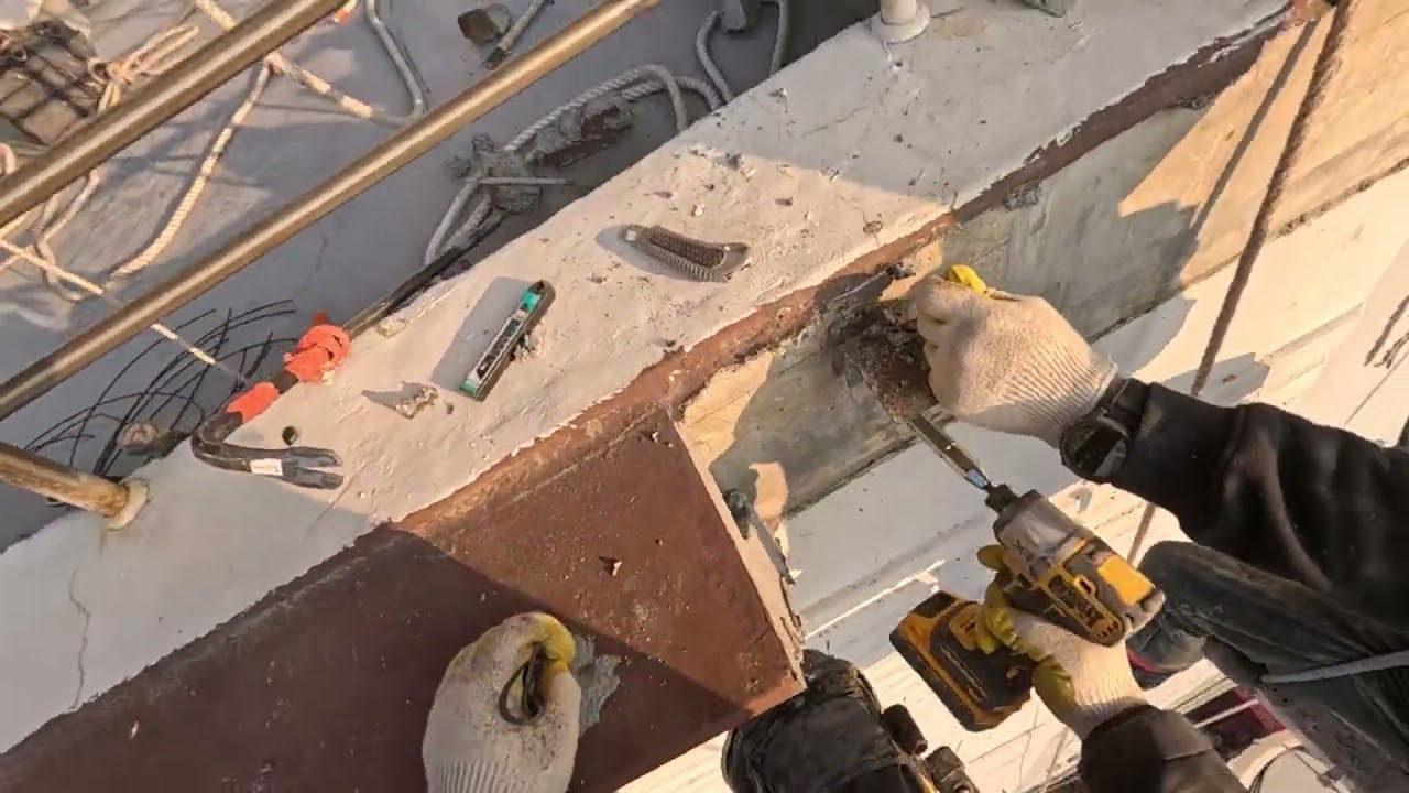 몰딩철거 현장속으로 개빡신 하루 몰딩 졸라 무거움 #아파트 #로프공 #로프 #로프작업 #다옴종합클린 #대한민국로프공 #몰딩철거 #몰딩 