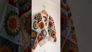 My first crochet cardigan! Tutorial by @sasserhouse #crochet #grannysquare #cardigan #crochetera