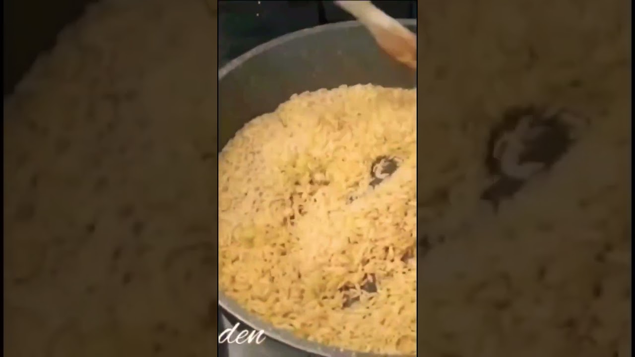 TAVUK VE ŞEHRİYELİ SALATA ????????#yemek #kolay #short #keşfet #salata #caysaati TAVUK VE ŞEHRİYELİ SALATA ????????#yemek #kolay #short #keşfet #salata #caysaati