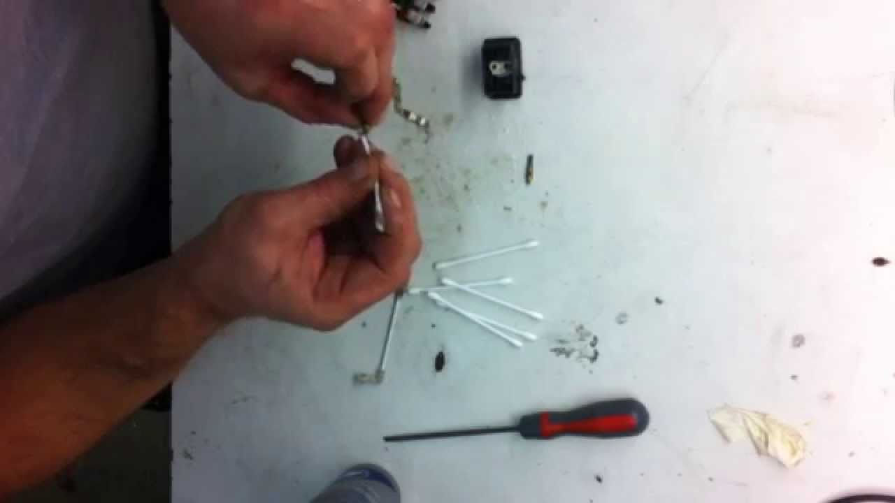 How to repair a Land Rover Discovery window switch - YouTube