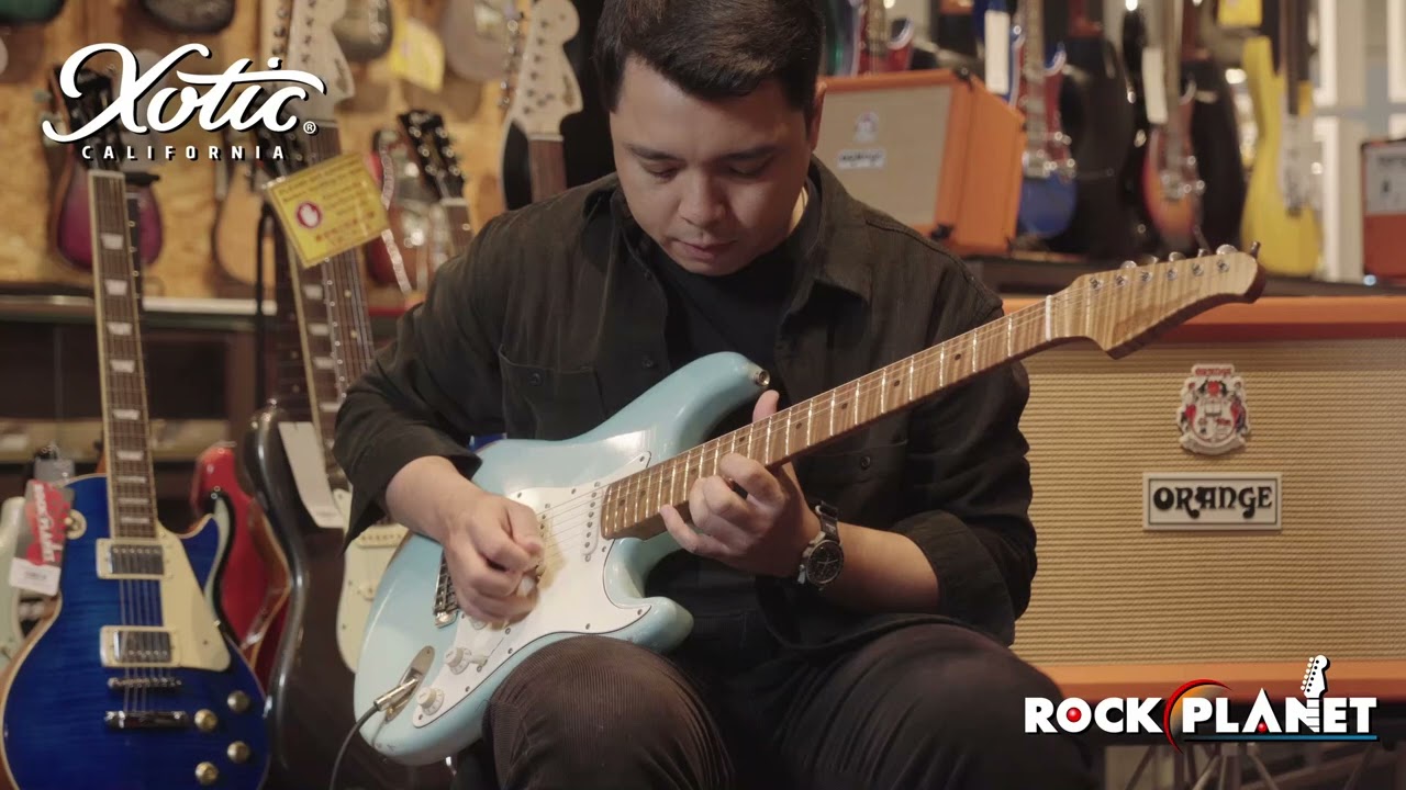 XOTIC Guitar XSC-2 Review - Rockplanet - YouTube