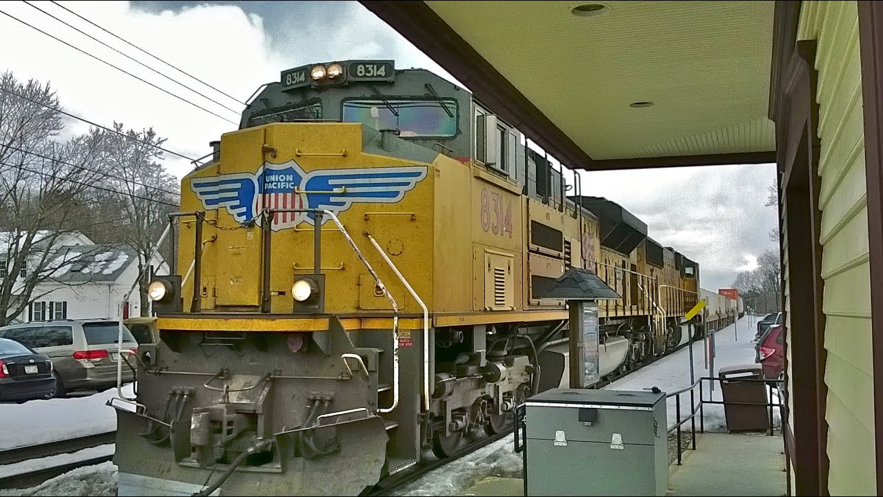 camera iphone 8 plus apk NS 23K At Shirley, MA With Union Pacific Power.