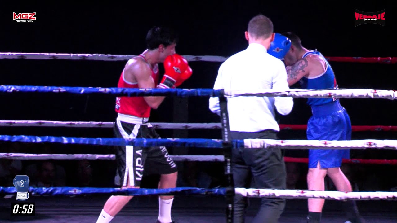 Juan Carlos Barreras vs Iñigo Baigorri boxwood wreath