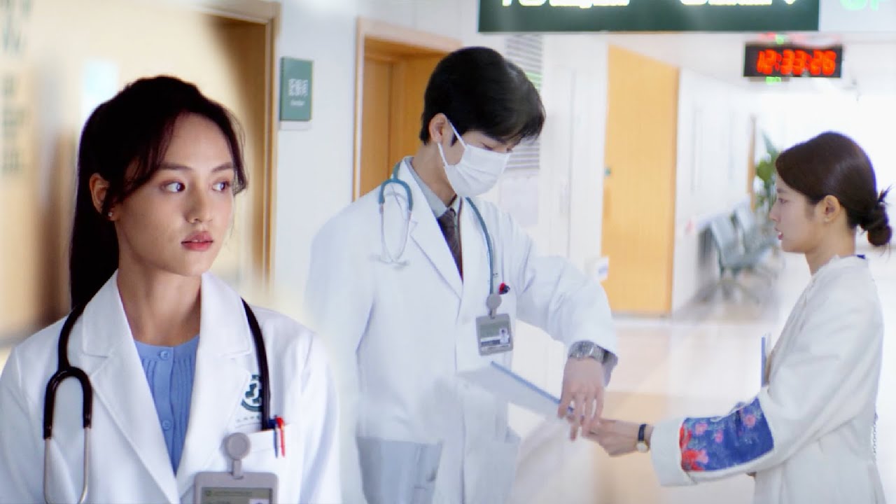 🌷【MOVIE】灰姑娘去醫院找帥醫生，帥醫生滿眼都是她，心機女心生嫉妒 #最新中國電視劇 #甜寵 #徐若晗 #张凌赫 #爱你