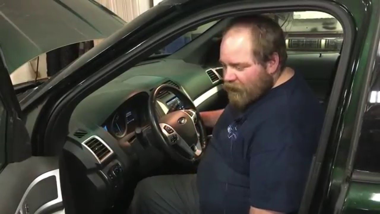 How to Check Your Oil | Eau Claire Ford Lincoln Quick Lane