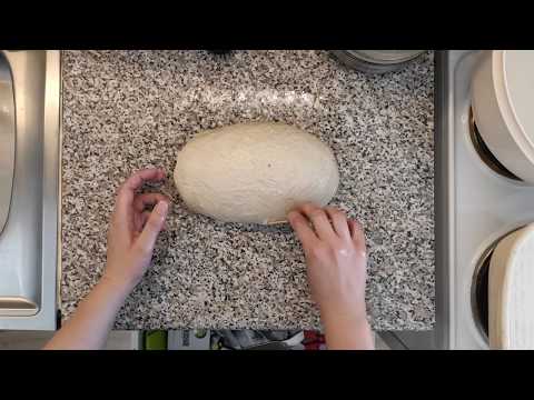 Video: Jak Vyřezávat Z Chleba