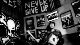OUTRIGHT - NEVER GIVE UP