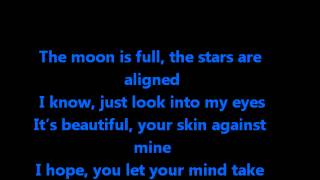 Fergie- velvet lyrics