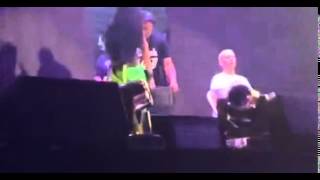 Eminem Takes the ALS Ice Bucket Challenge Live on Stage !!!!